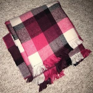 Plaid Blanket Scarf!